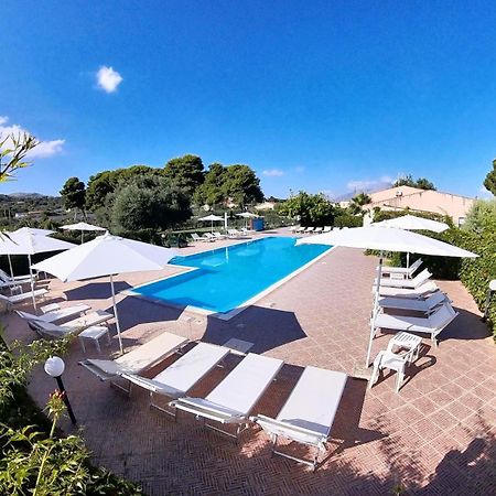 Villa Teti - Sicilia Campofelice Di Roccella Bagian luar foto