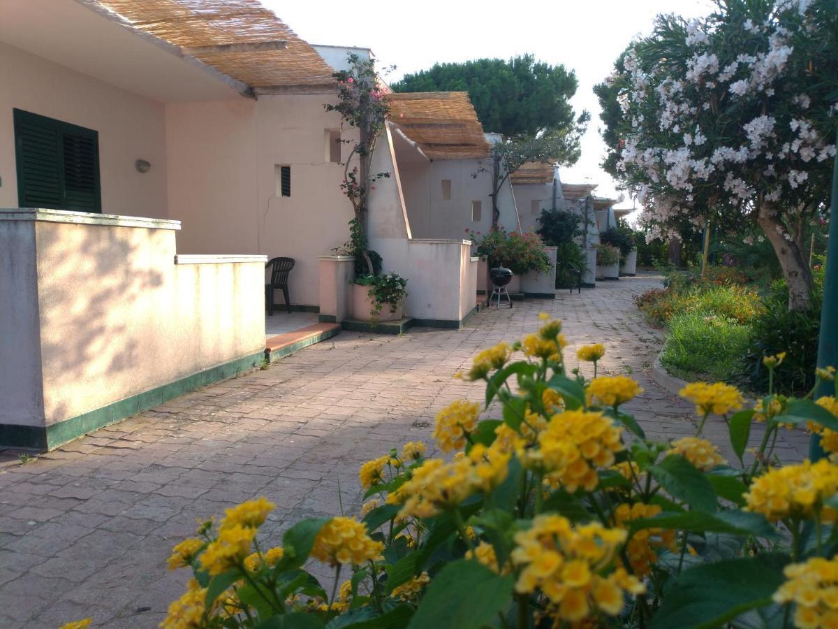 Villa Teti - Sicilia Campofelice Di Roccella Bagian luar foto