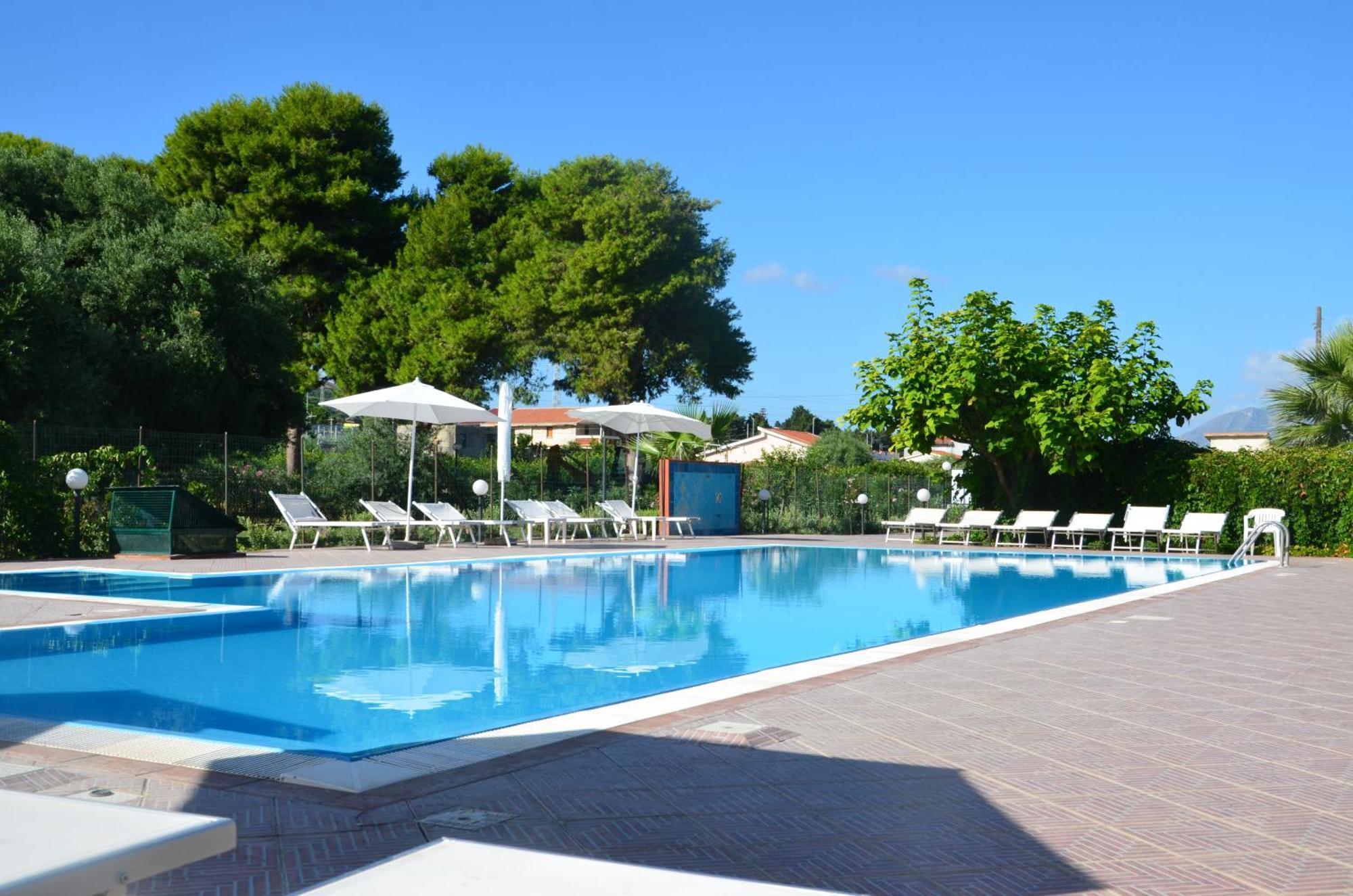 Villa Teti - Sicilia Campofelice Di Roccella Bagian luar foto