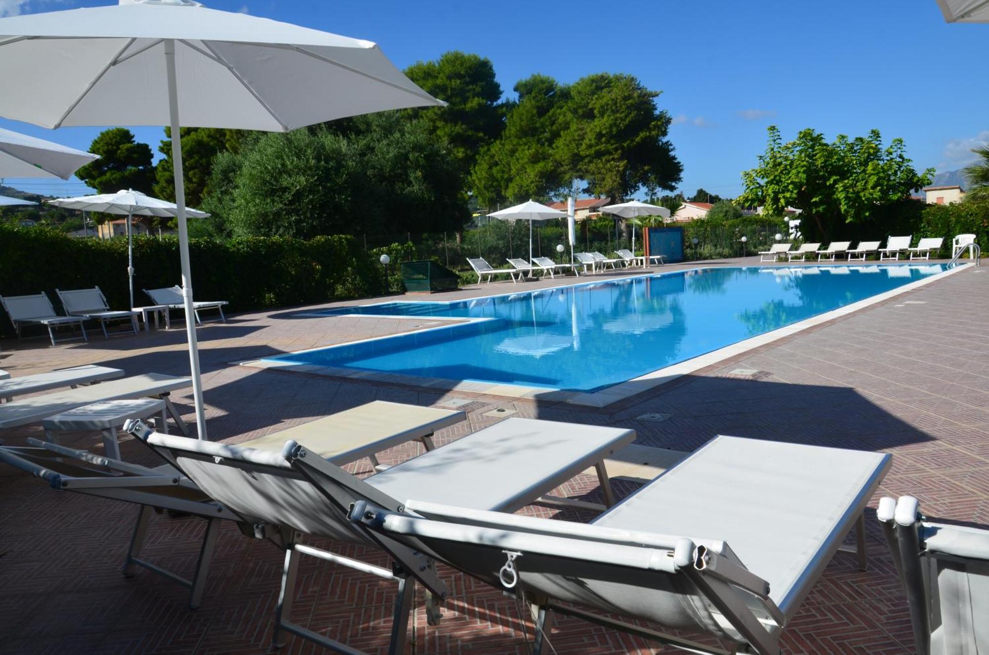 Villa Teti - Sicilia Campofelice Di Roccella Bagian luar foto