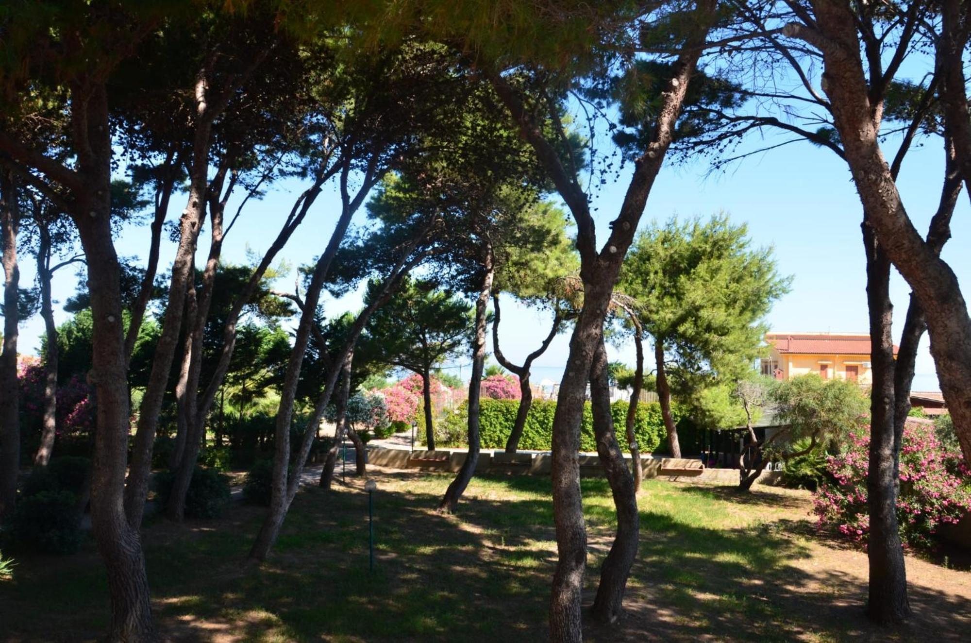 Villa Teti - Sicilia Campofelice Di Roccella Bagian luar foto