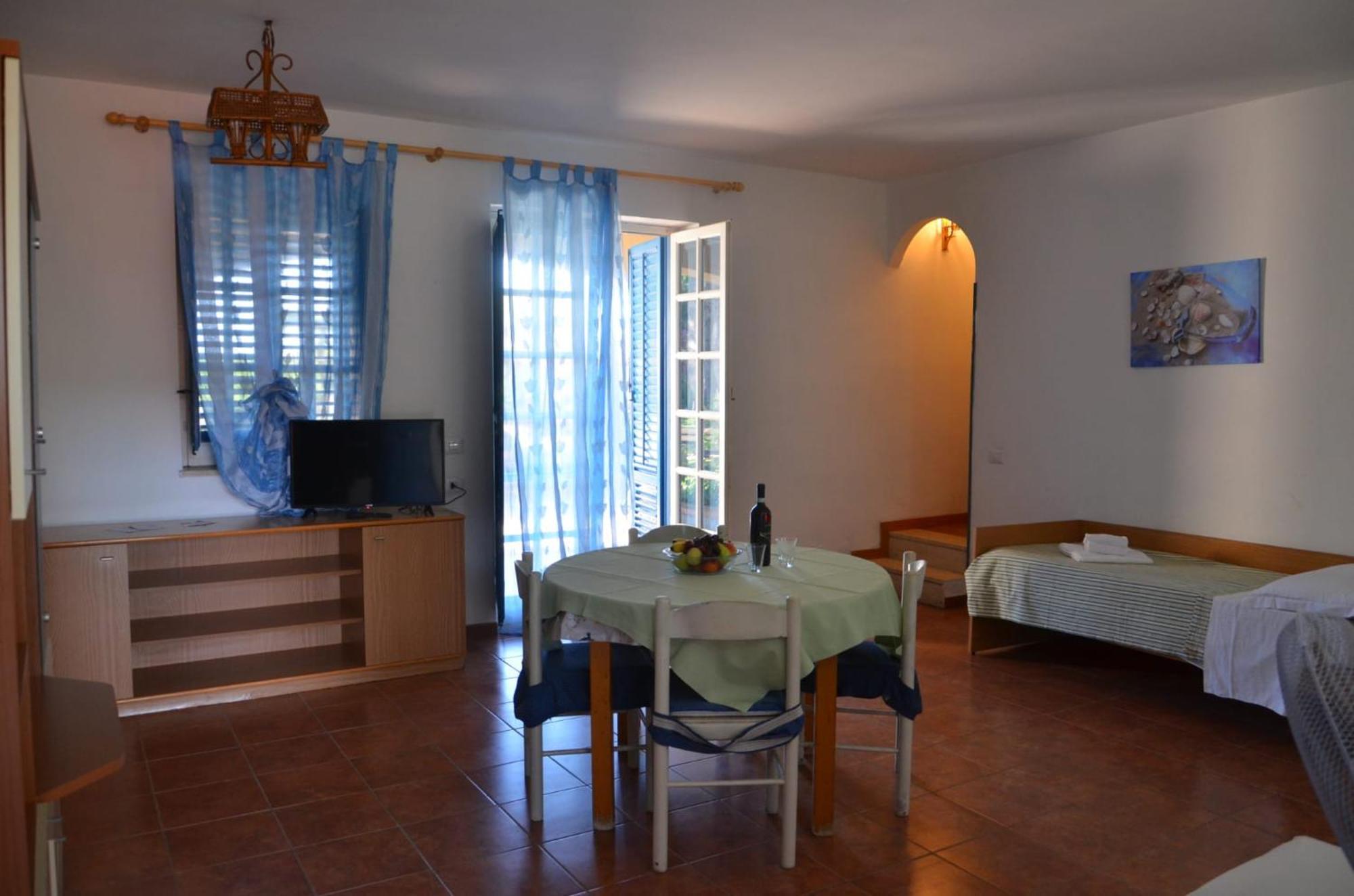 Villa Teti - Sicilia Campofelice Di Roccella Bagian luar foto